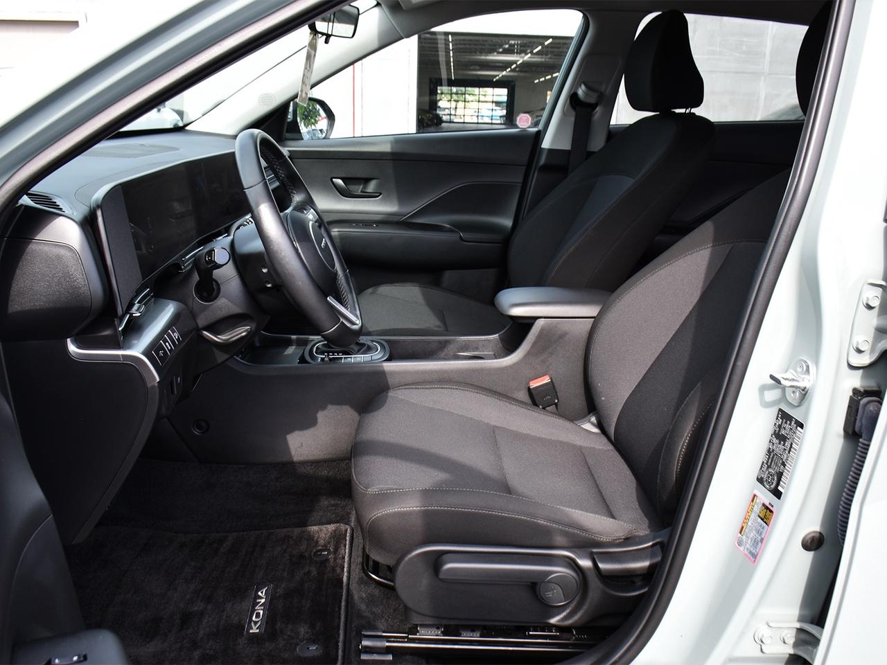 2025 Hyundai KONA Preferred Remote Start Back Up Camera Photo
