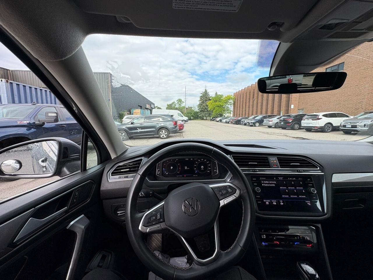 2022 Volkswagen Tiguan Comfortline 4MOTION   NAVI   Leather Interior   Re Photo