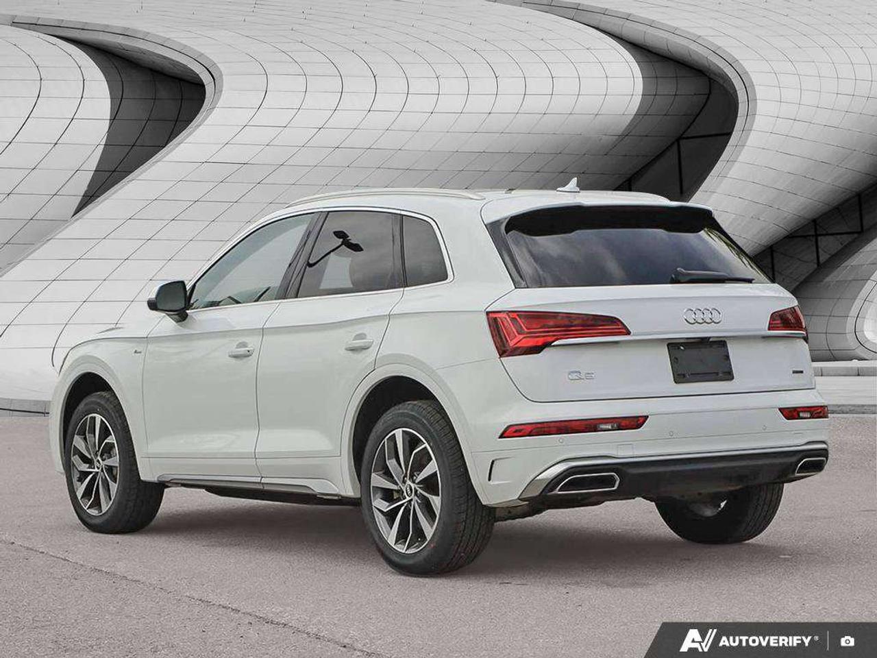 2021 Audi Q5 Progressiv   Quattro   Leather   Heated Seats   Backup Camera Photo
