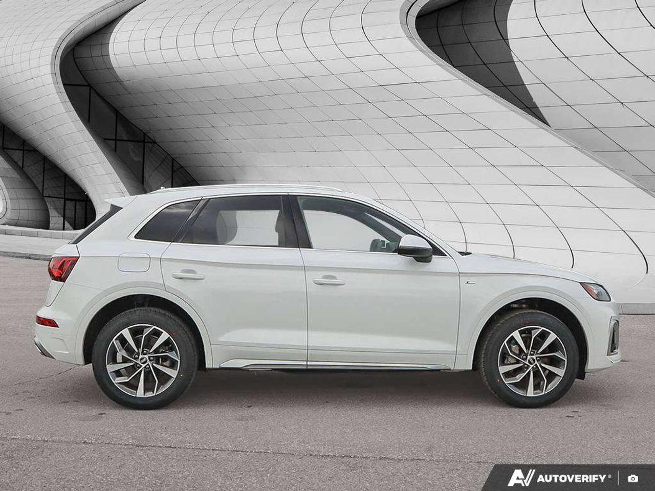 2021 Audi Q5 Progressiv   Quattro   Leather   Heated Seats   Backup Camera Photo