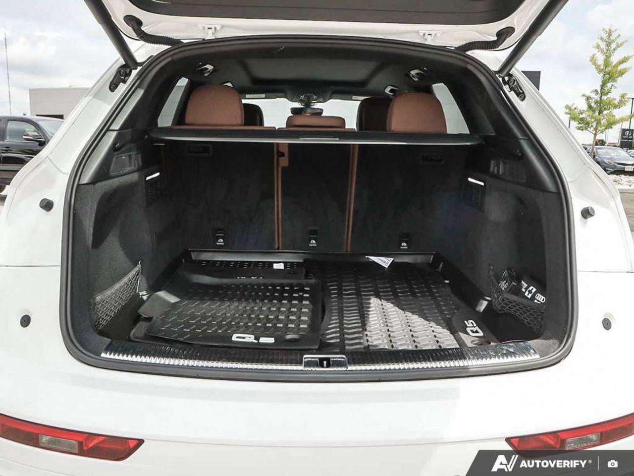 2021 Audi Q5 Progressiv   Quattro   Leather   Heated Seats   Backup Camera Photo