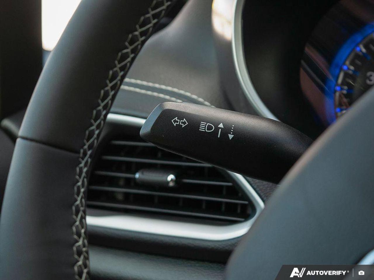 2026 Chrysler Pacifica Select Photo