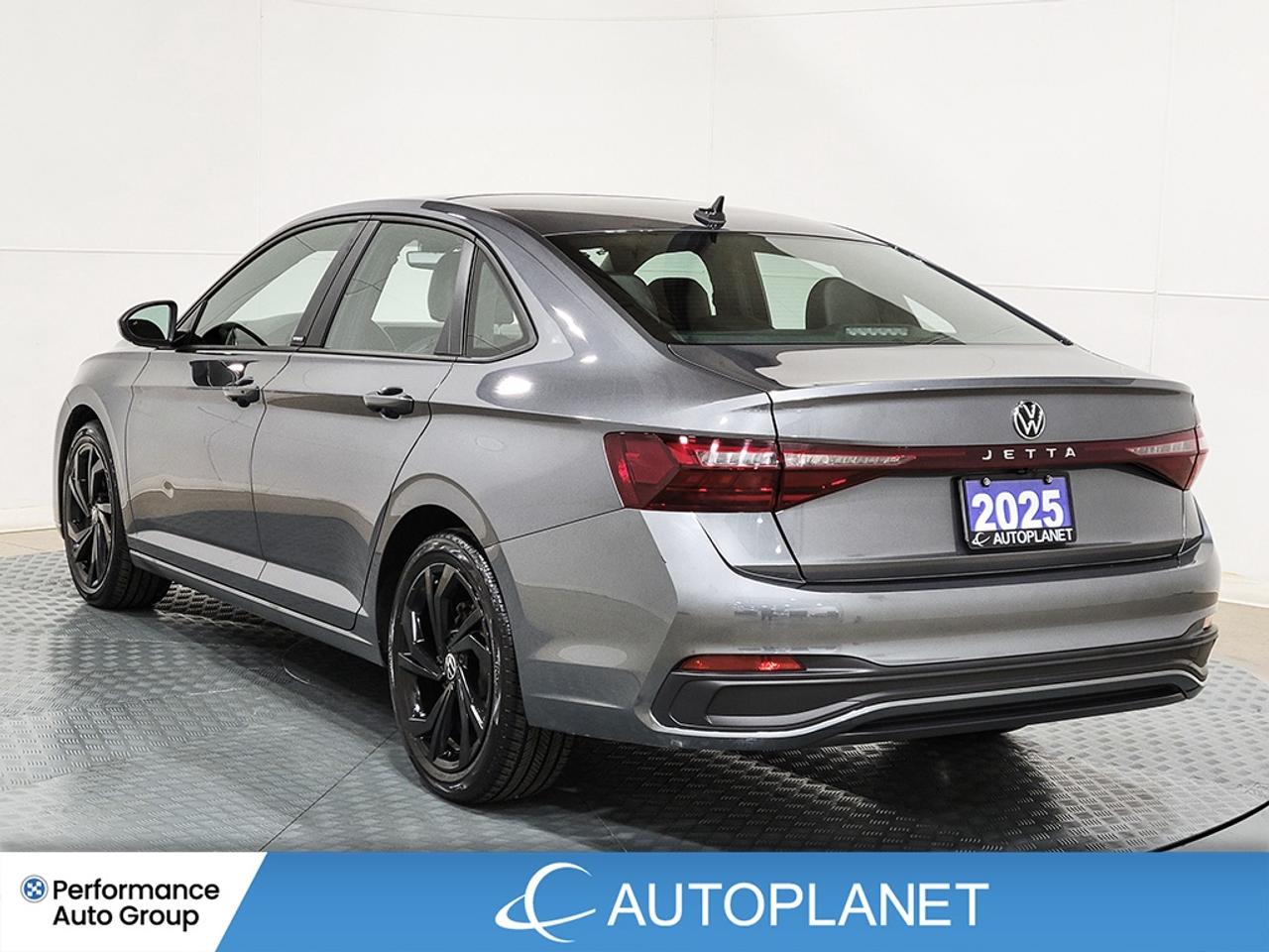 2025 Volkswagen Jetta Comfortline, Sport Pkg, Sunroof, Back Up Cam! Photo