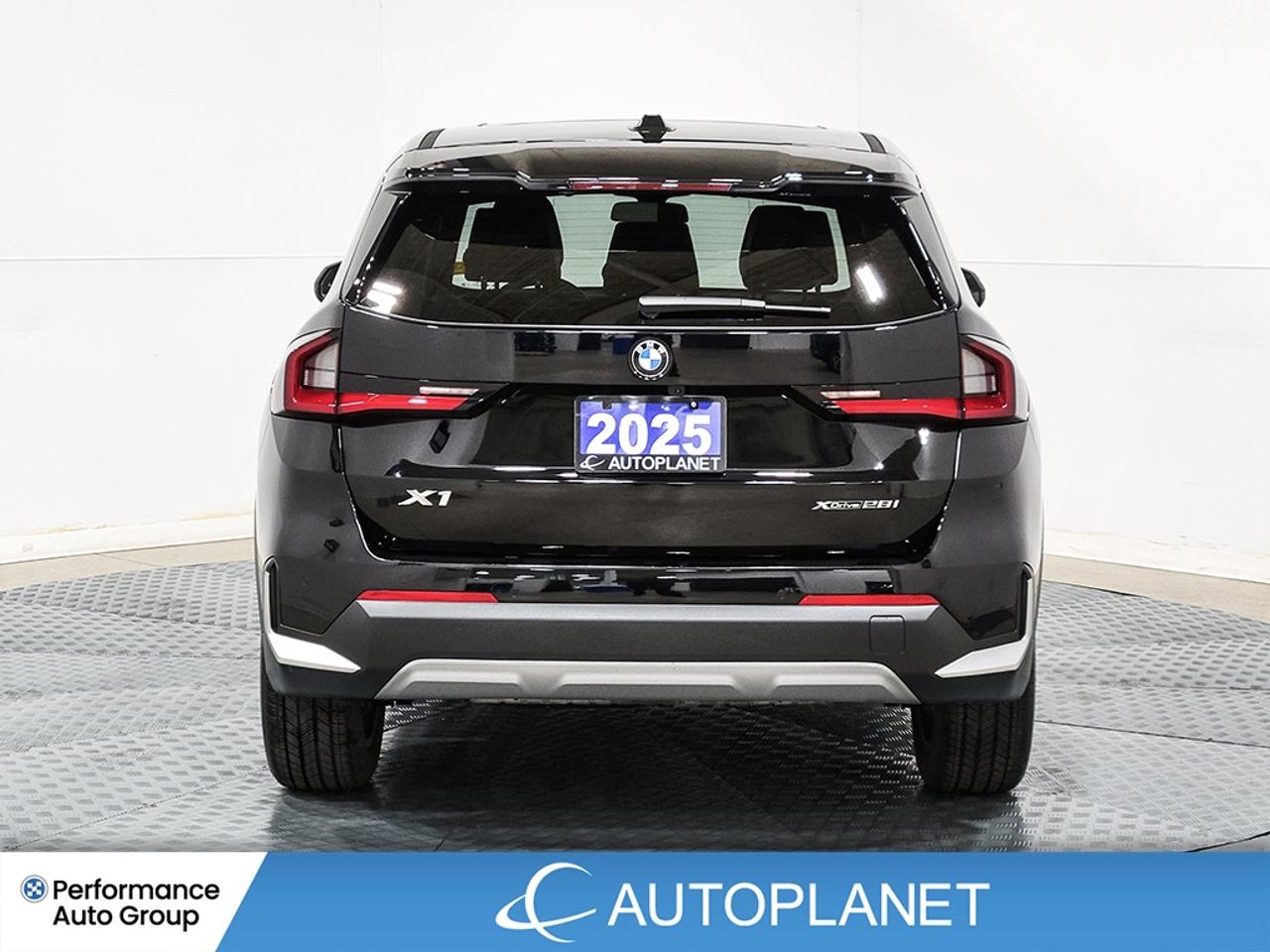 2025 BMW X1 xDrive28i, Pano Roof, Heated Seats, Bluetooth! Photo