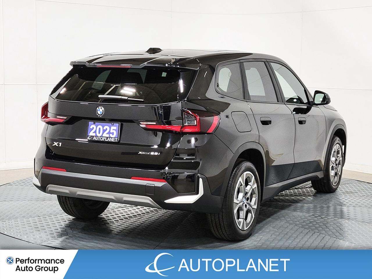 2025 BMW X1 xDrive28i, Pano Roof, Heated Seats, Bluetooth! Photo