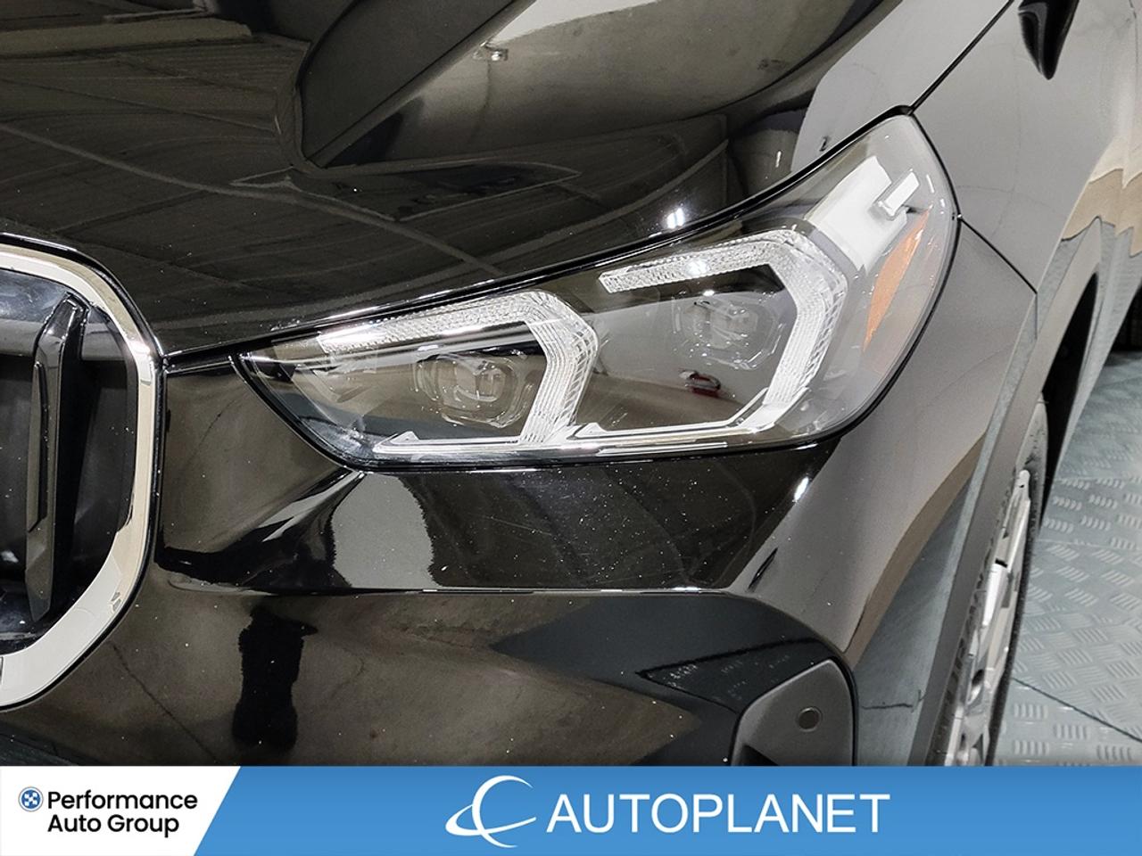 2025 BMW X1 xDrive28i, Pano Roof, Heated Seats, Bluetooth! Photo