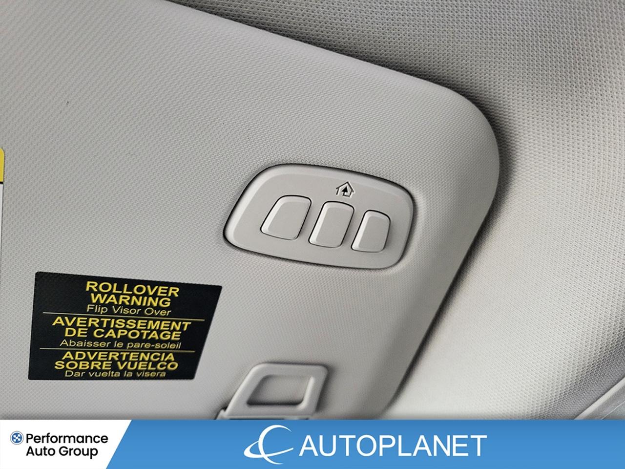 2024 Ford Escape Platinum AWD, Navi, Back Up Cam, Heated Seats! Photo