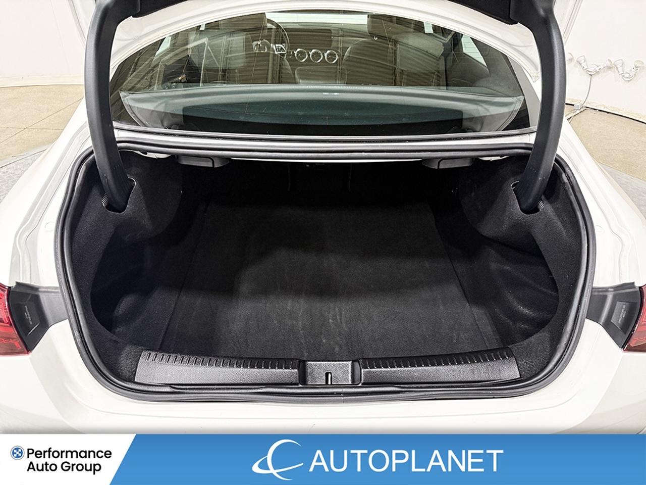 2024 Mercedes-Benz CLA 4MATIC, Pano Roof, Back Up Cam, Apple CarPlay! Photo