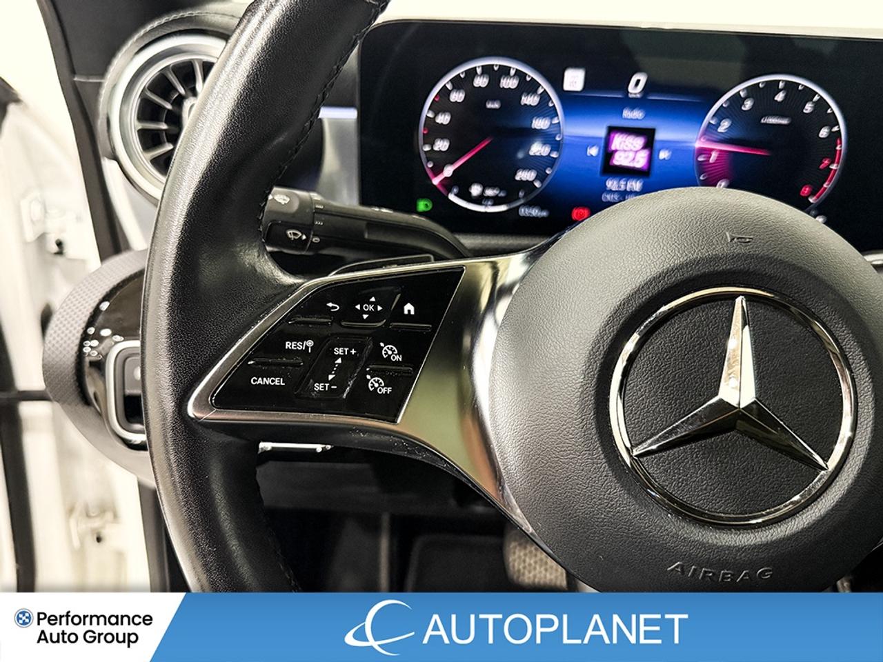 2024 Mercedes-Benz CLA 4MATIC, Pano Roof, Back Up Cam, Apple CarPlay! Photo