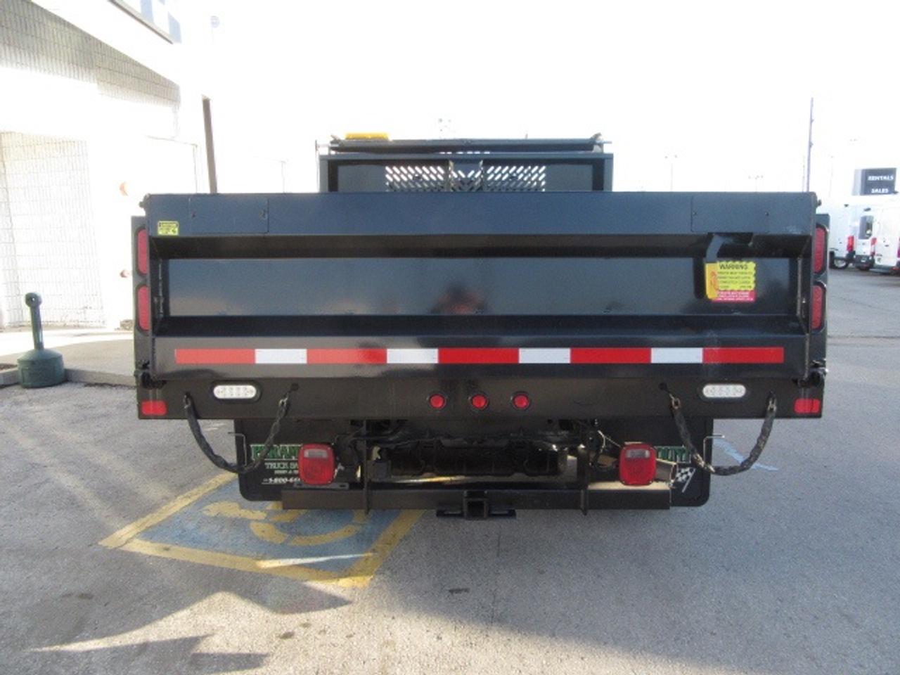 2022 Ford F-550 DIESEL CREW CAB 4X4 WITH 12 FT STEEL DUMP BOX Photo