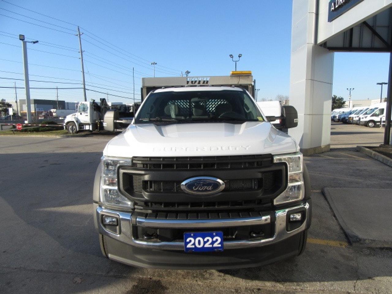 2022 Ford F-550 DIESEL CREW CAB 4X4 WITH 12 FT STEEL DUMP BOX Photo