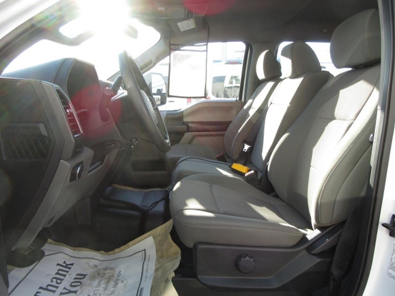 2022 Ford F-550 DIESEL CREW CAB 4X4 WITH 12 FT STEEL DUMP BOX Photo
