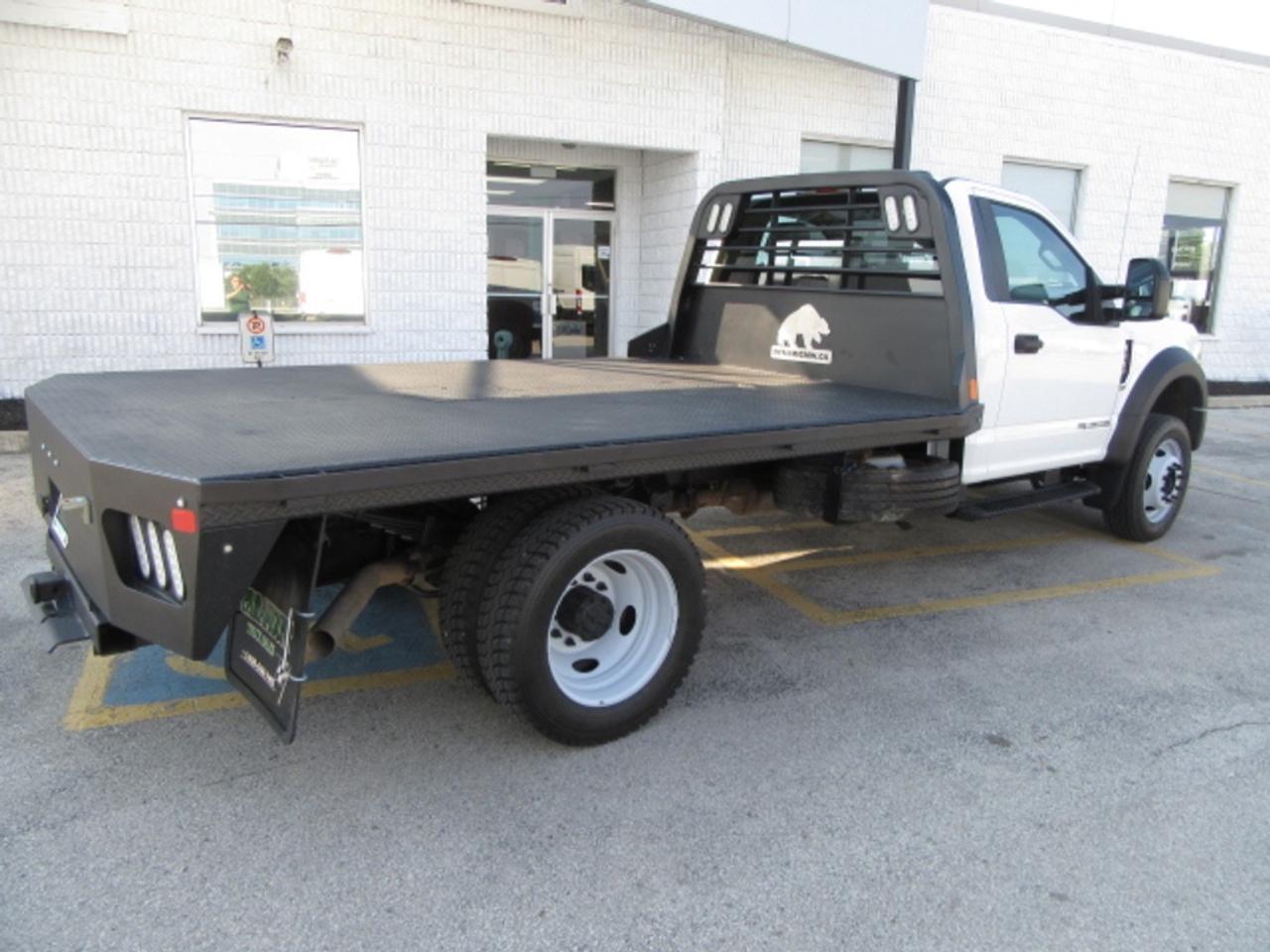 2021 Ford Super Duty F-550 DIESEL REG CAB 4X4 12 FT STEEL DECK / GOOSENECK Photo