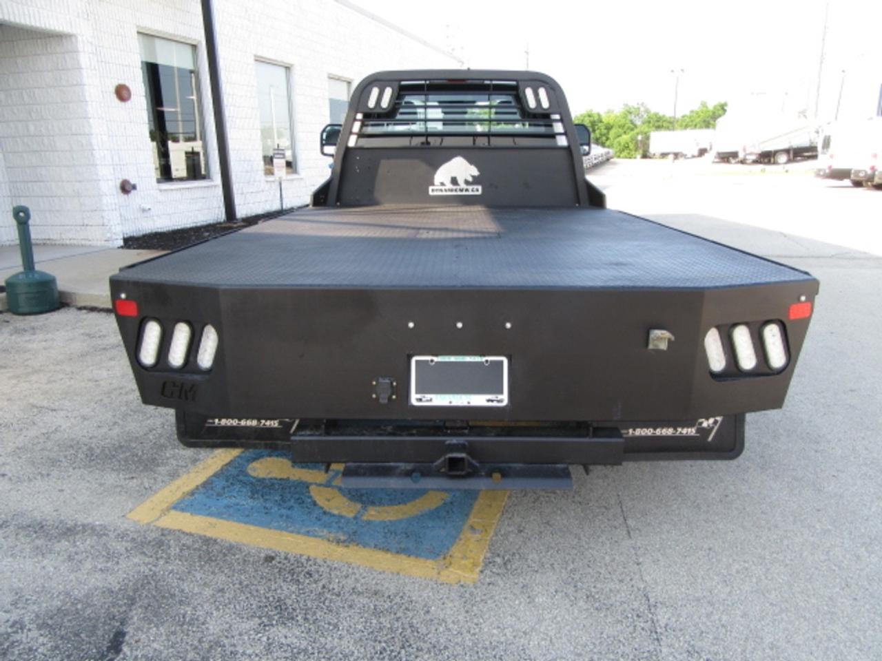 2021 Ford Super Duty F-550 DIESEL REG CAB 4X4 12 FT STEEL DECK / GOOSENECK Photo