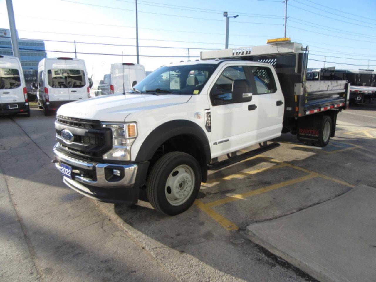 2022 Ford Super Duty F-550 DIESEL CREW CAB 4X4 WITH 12 FT STEEL DUMP BOX Photo4