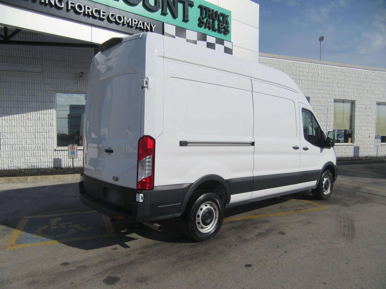 2024 Ford Transit T-250 HIGH ROOF 148 WB CARGO VAN Photo
