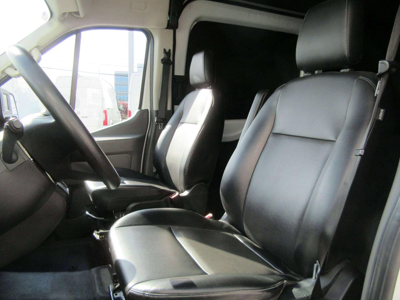 2024 Ford Transit T-250 HIGH ROOF 148 WB CARGO VAN Photo