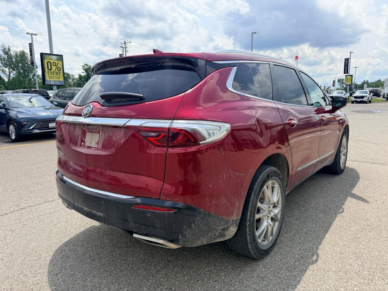 2023 Buick Enclave AWD 4dr Essence Photo