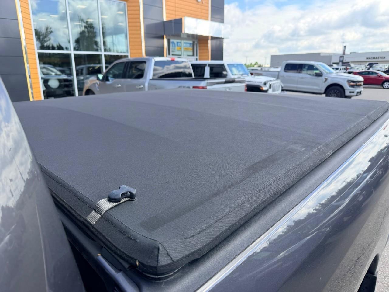 2019 RAM 1500 Classic SLT 4x4 Crew Cab 5'7  Box Photo