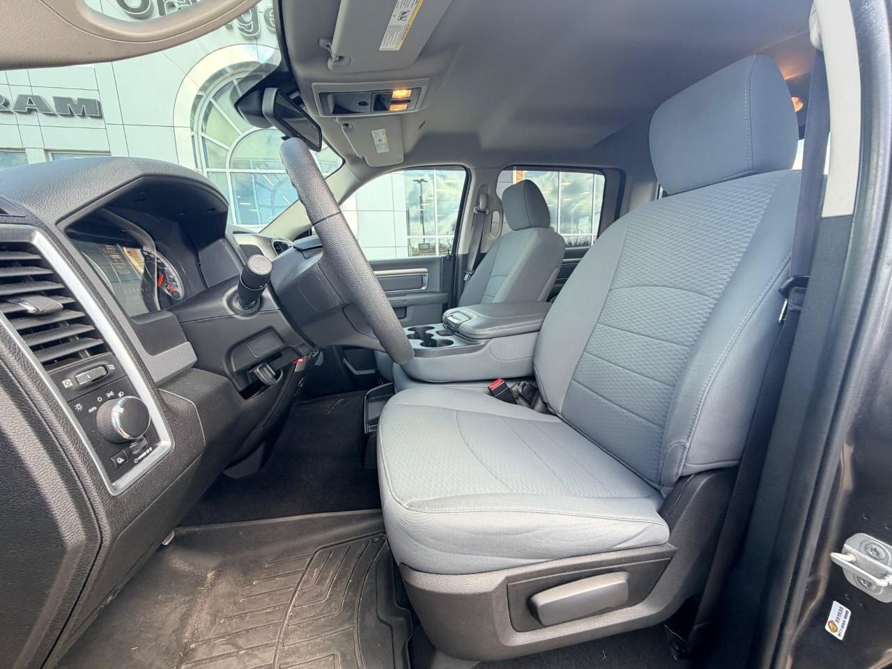 2019 RAM 1500 Classic SLT 4x4 Crew Cab 5'7  Box Photo