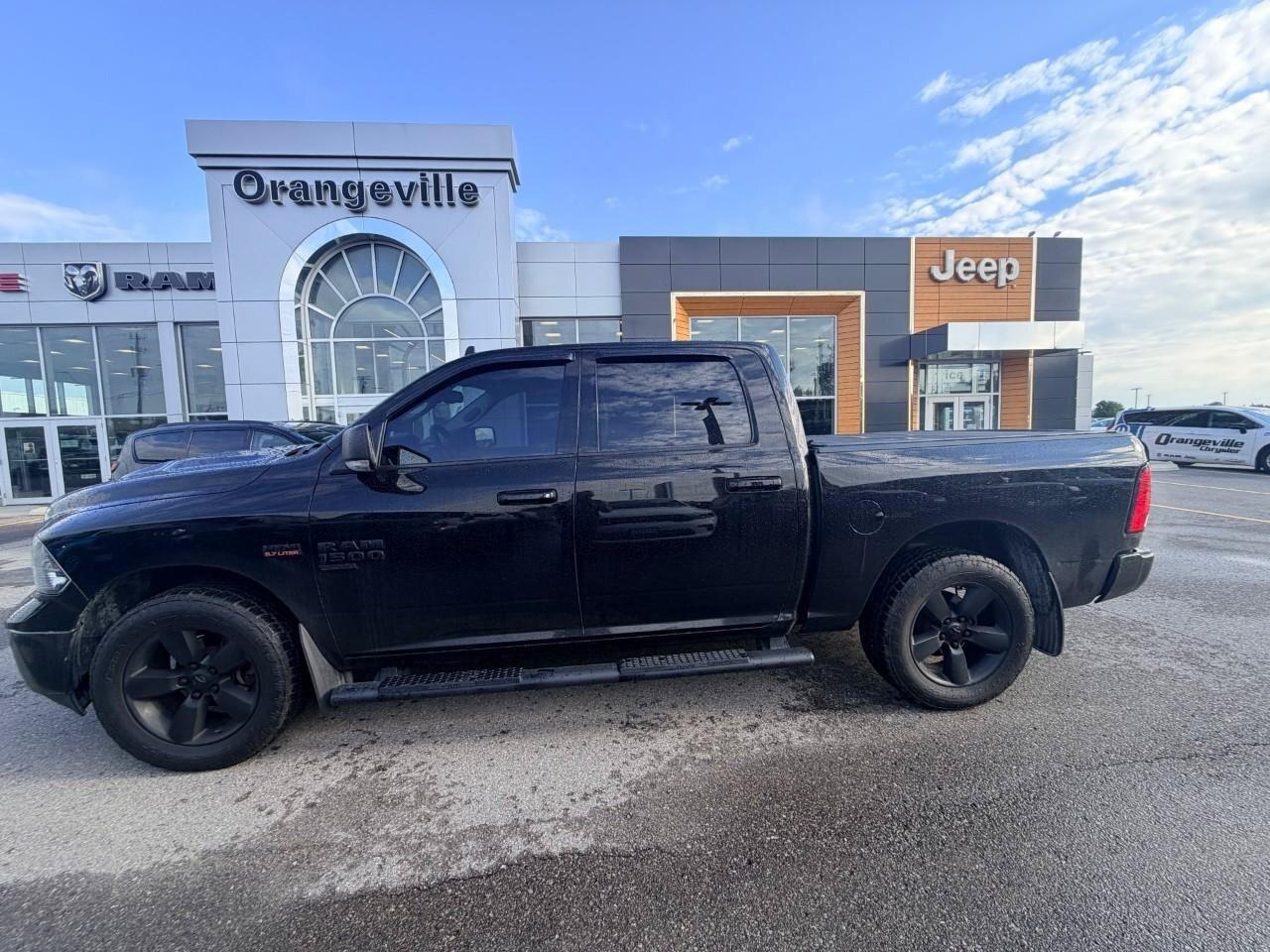 2021 RAM 1500 Classic SLT 4x4 Crew Cab 5'7  Box Photo