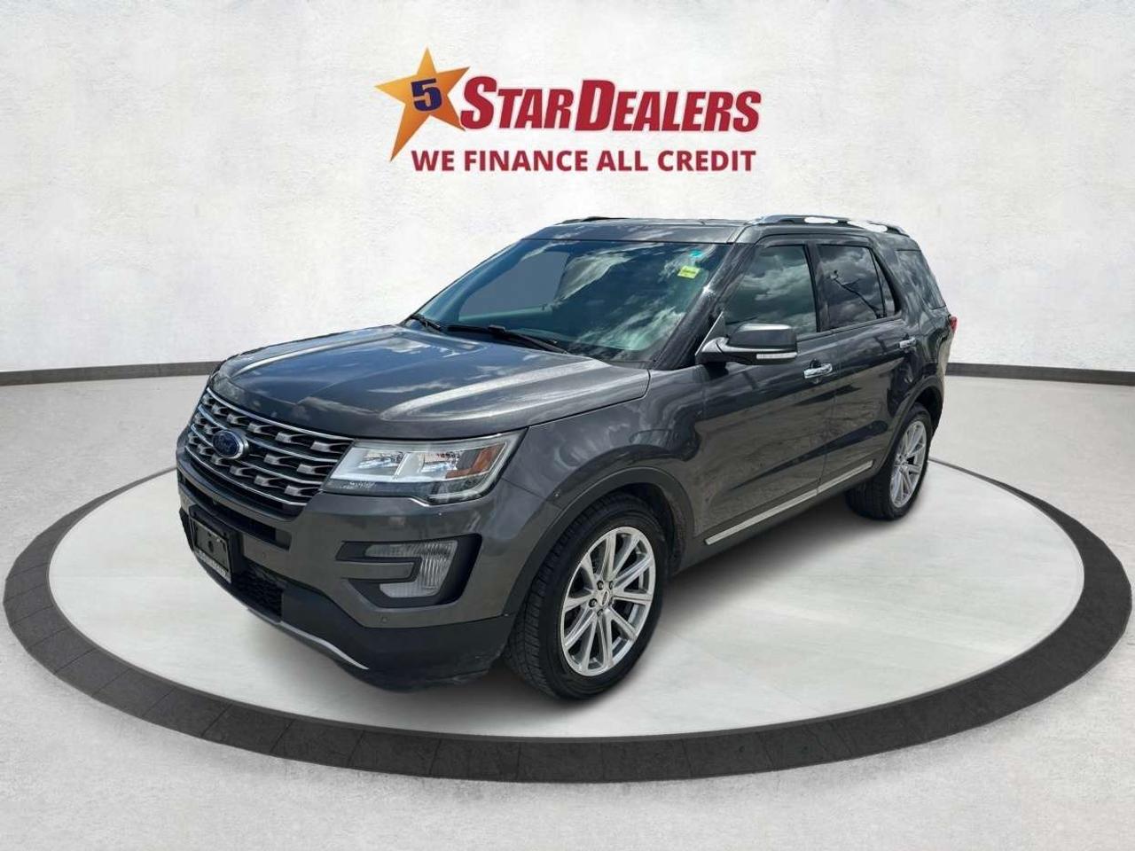 2017 Ford Explorer NAV LEATHER HEATED SEATS! WE FINANCE ALL CREDIT! Photo