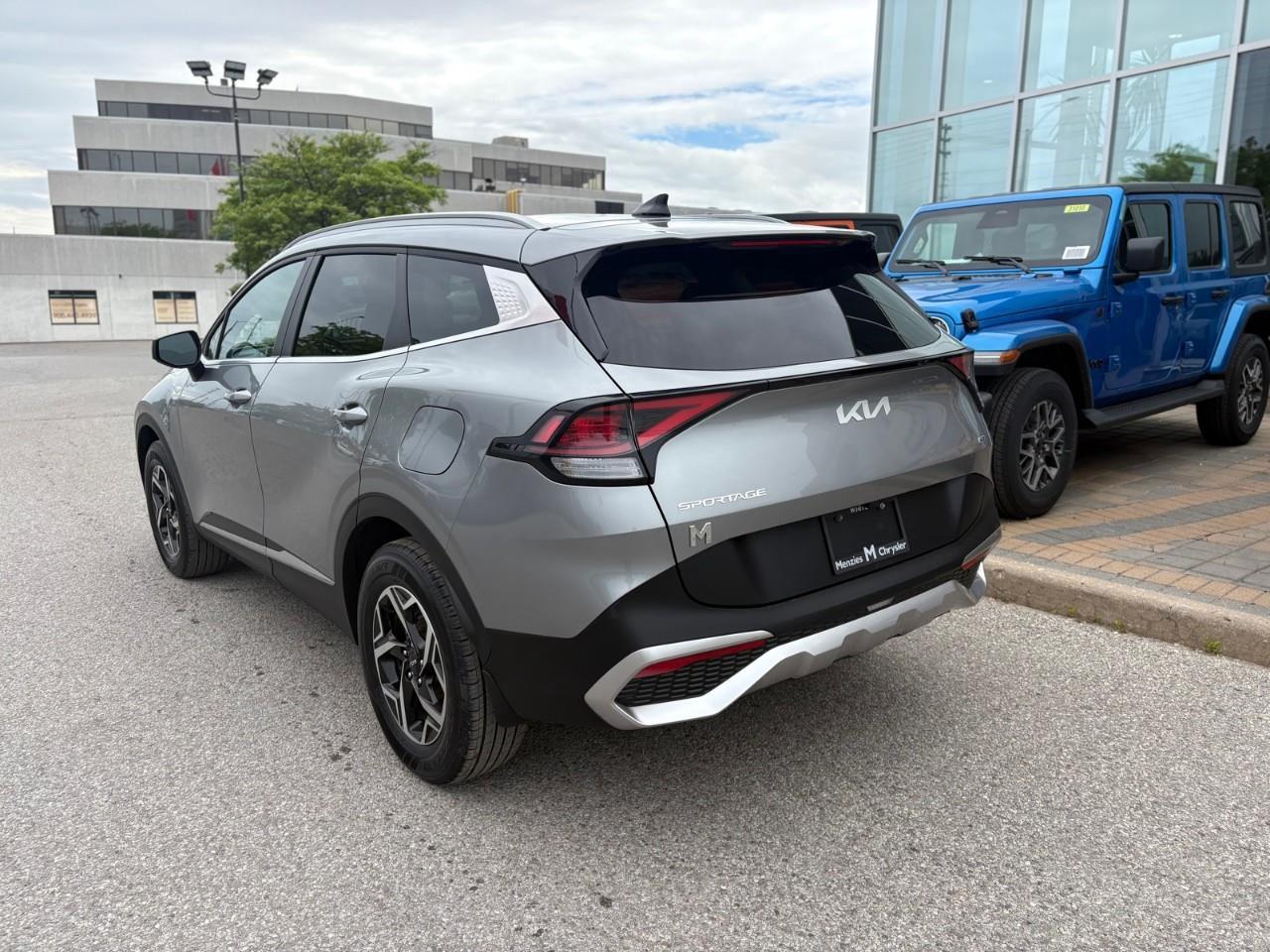 2024 Kia Sportage LX 4dr All-wheel Drive Photo