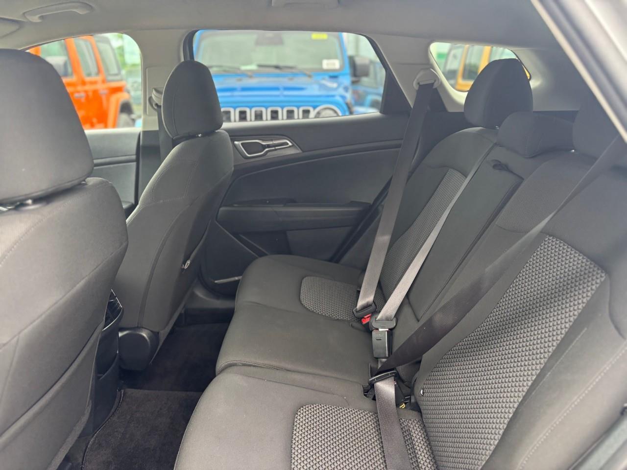 2024 Kia Sportage LX 4dr All-wheel Drive Photo
