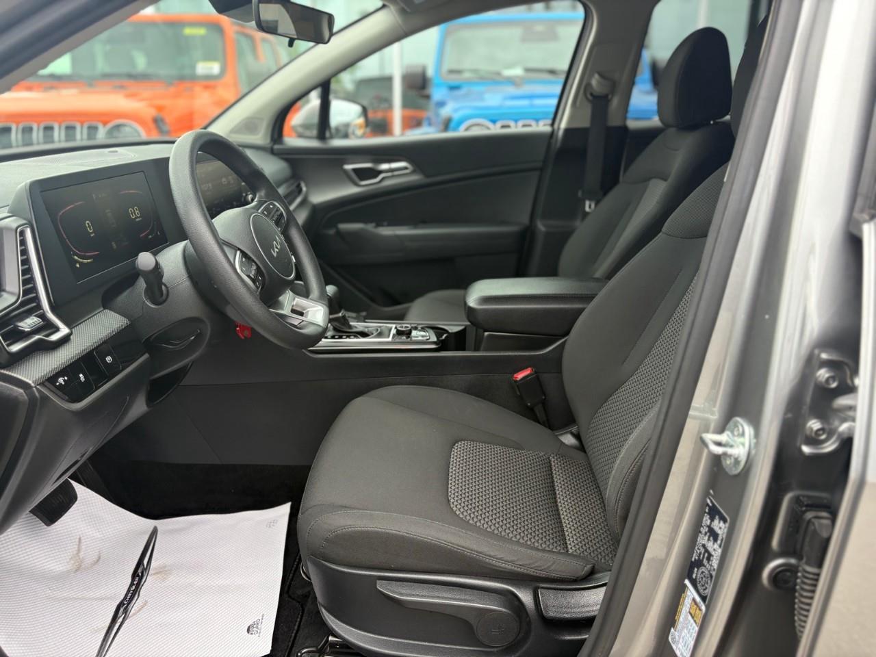 2024 Kia Sportage LX 4dr All-wheel Drive Photo