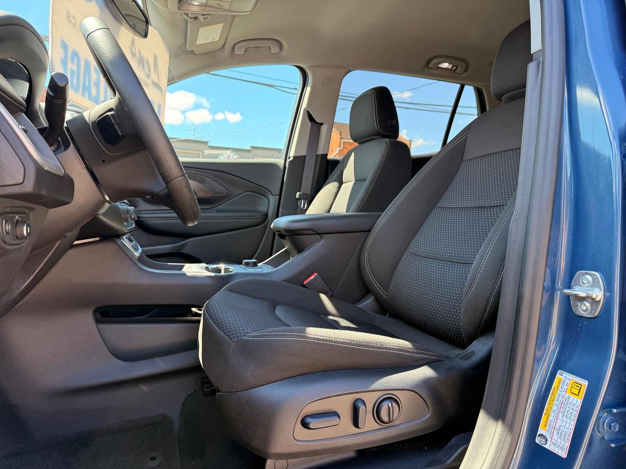 2024 GMC Terrain SLE Photo