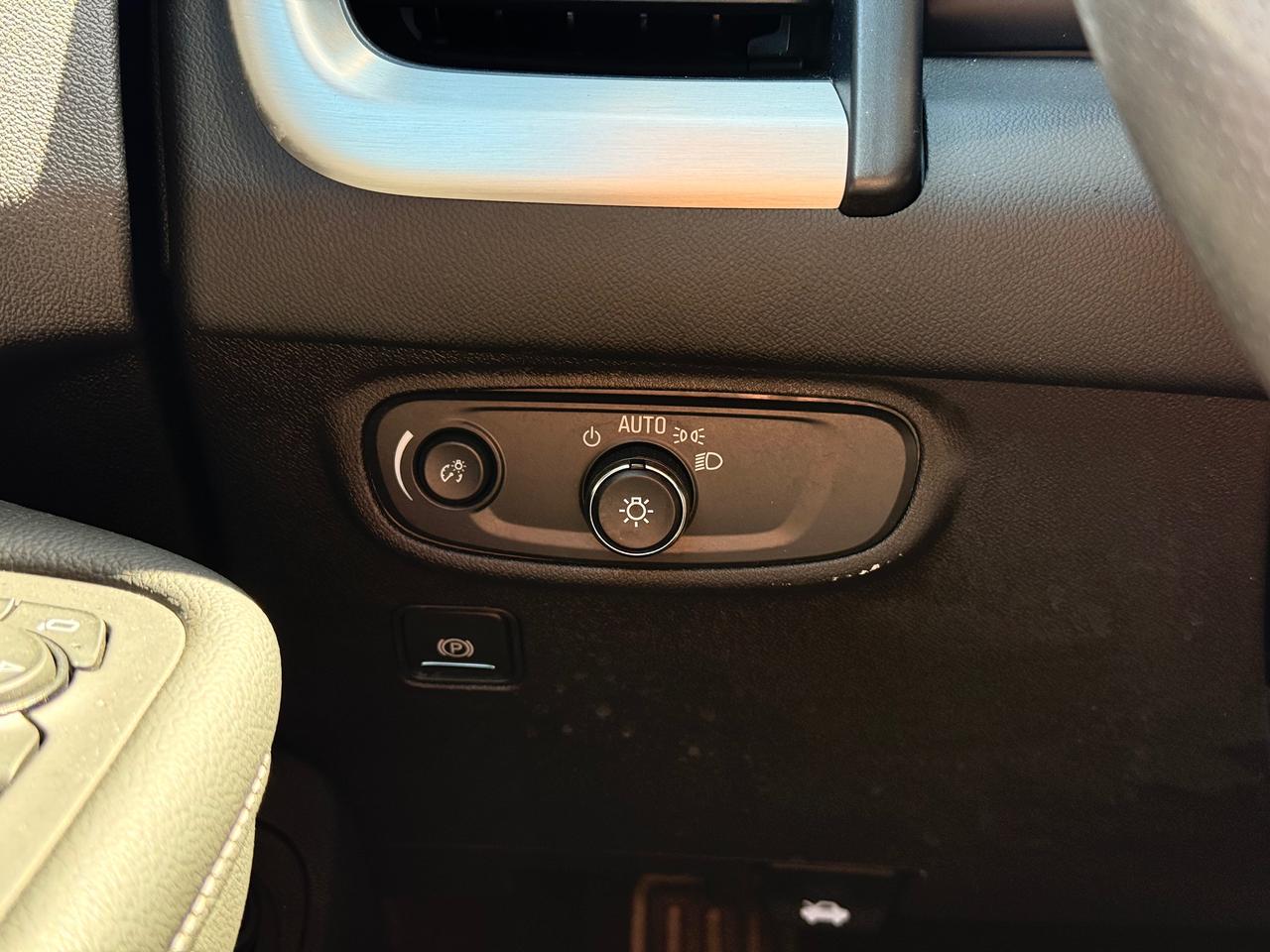 2024 GMC Terrain SLE Photo