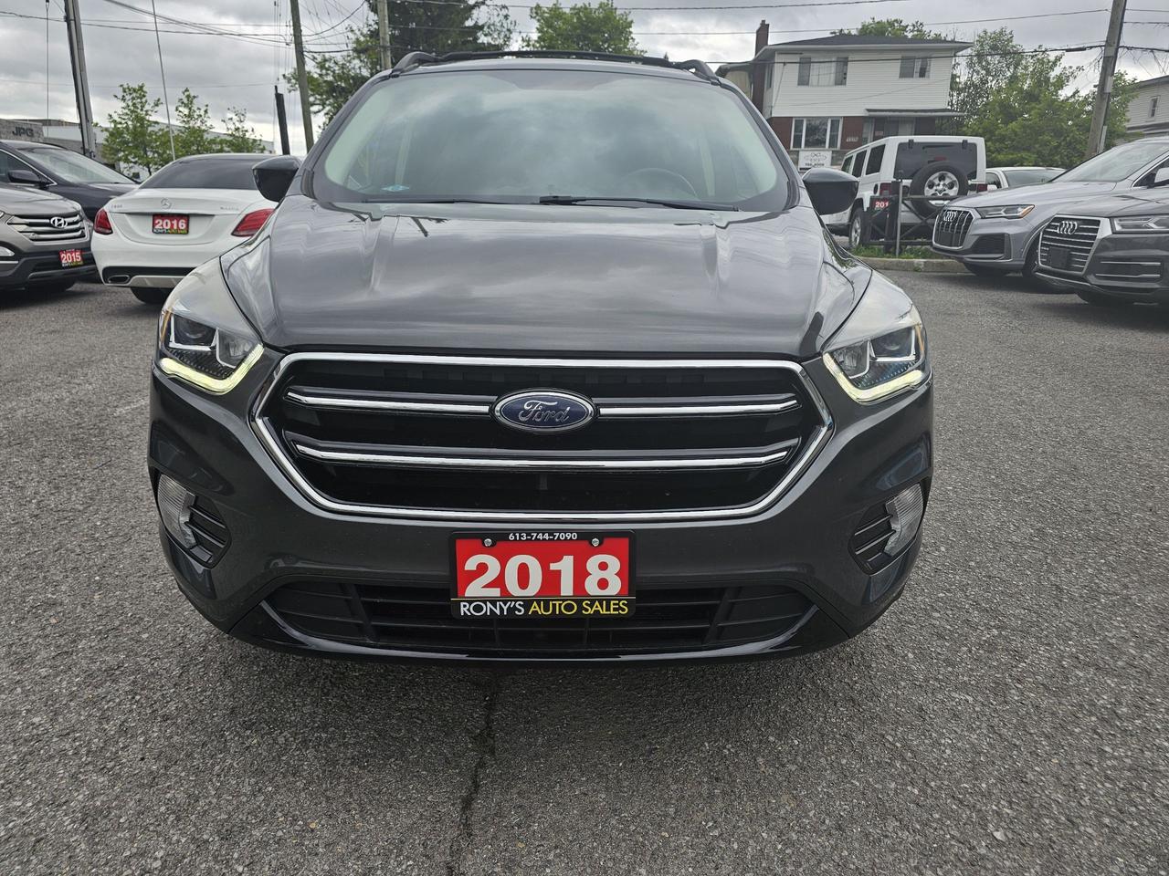 2018 Ford Escape SE 4WD, BACKUP CAMERA, BLUETOOTH, 90KM Photo