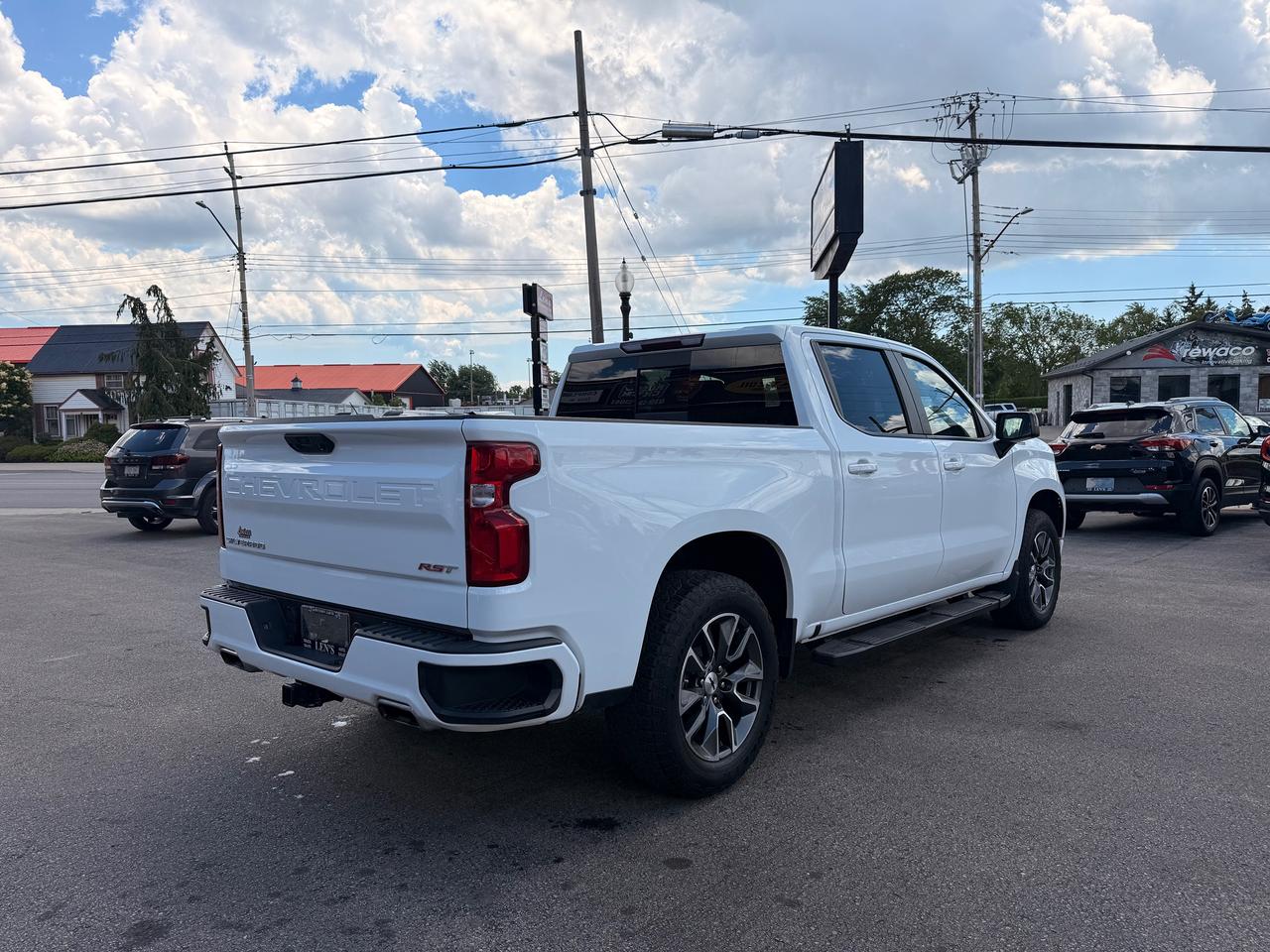 2024 Chevrolet Silverado 1500 RST Photo4
