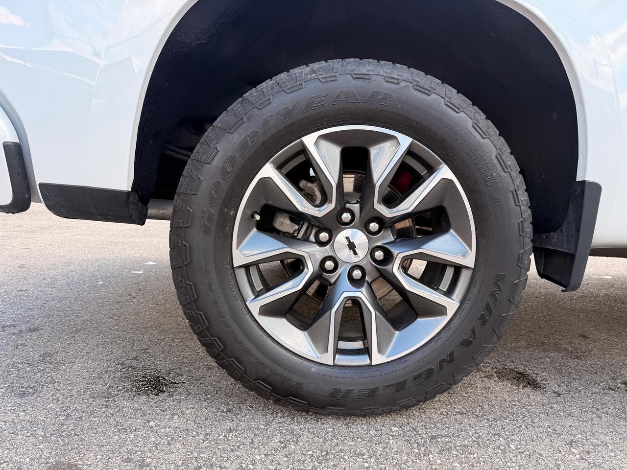 2024 Chevrolet Silverado 1500 RST Photo
