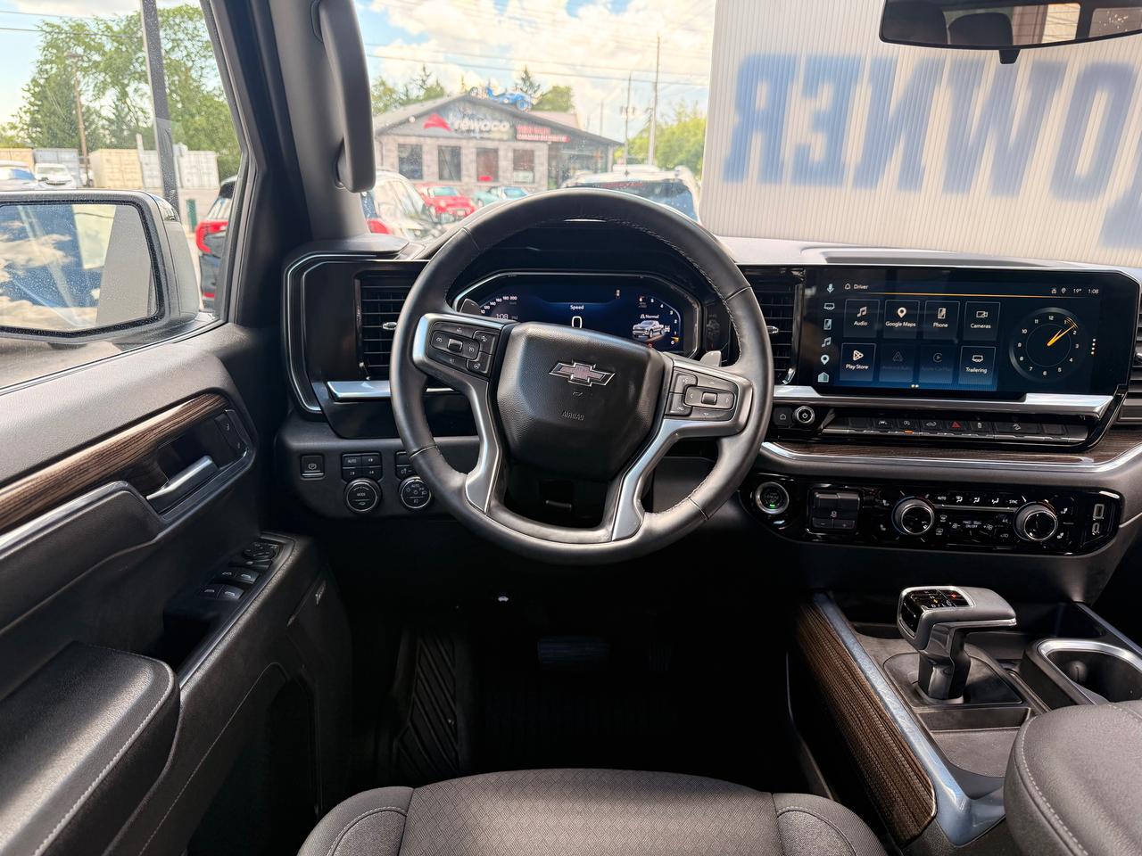 2024 Chevrolet Silverado 1500 RST Photo