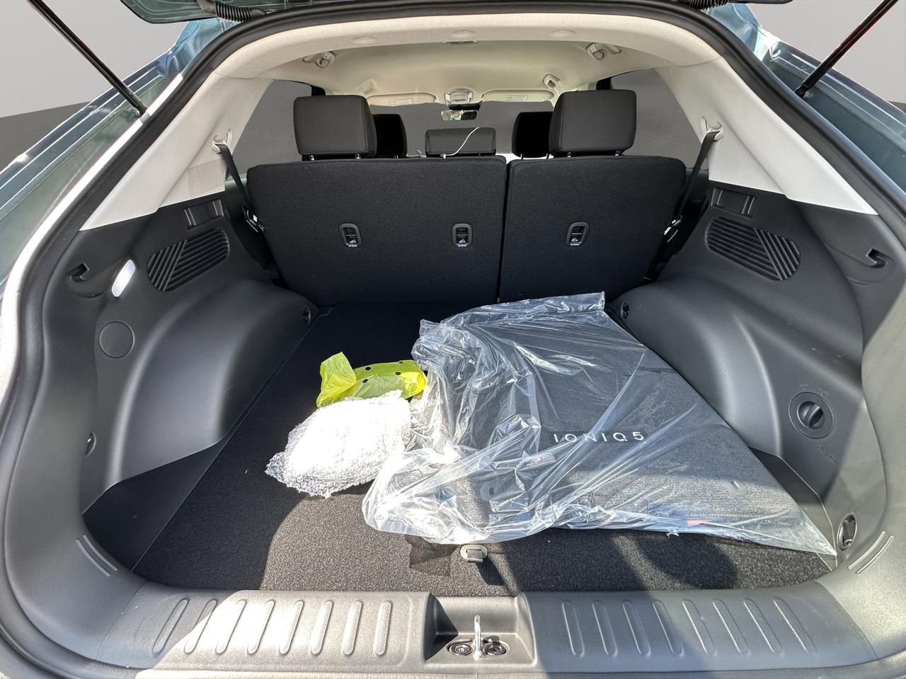 2026 Hyundai IONIQ 5 Preferred Photo
