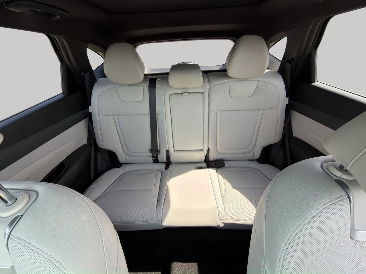 2026 Hyundai Tucson Hybrid Ultimate Photo