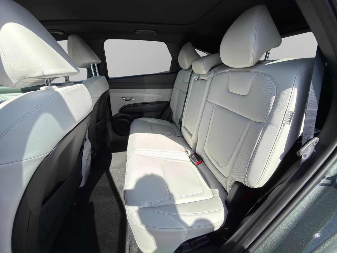 2026 Hyundai Tucson Hybrid Ultimate Photo