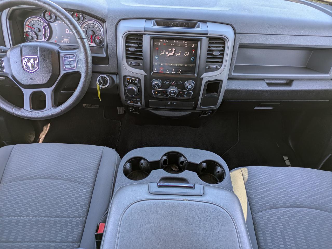 2019 RAM 1500 Classic EXPRESS 4X4 CREW CAB 5'7" BOX Photo