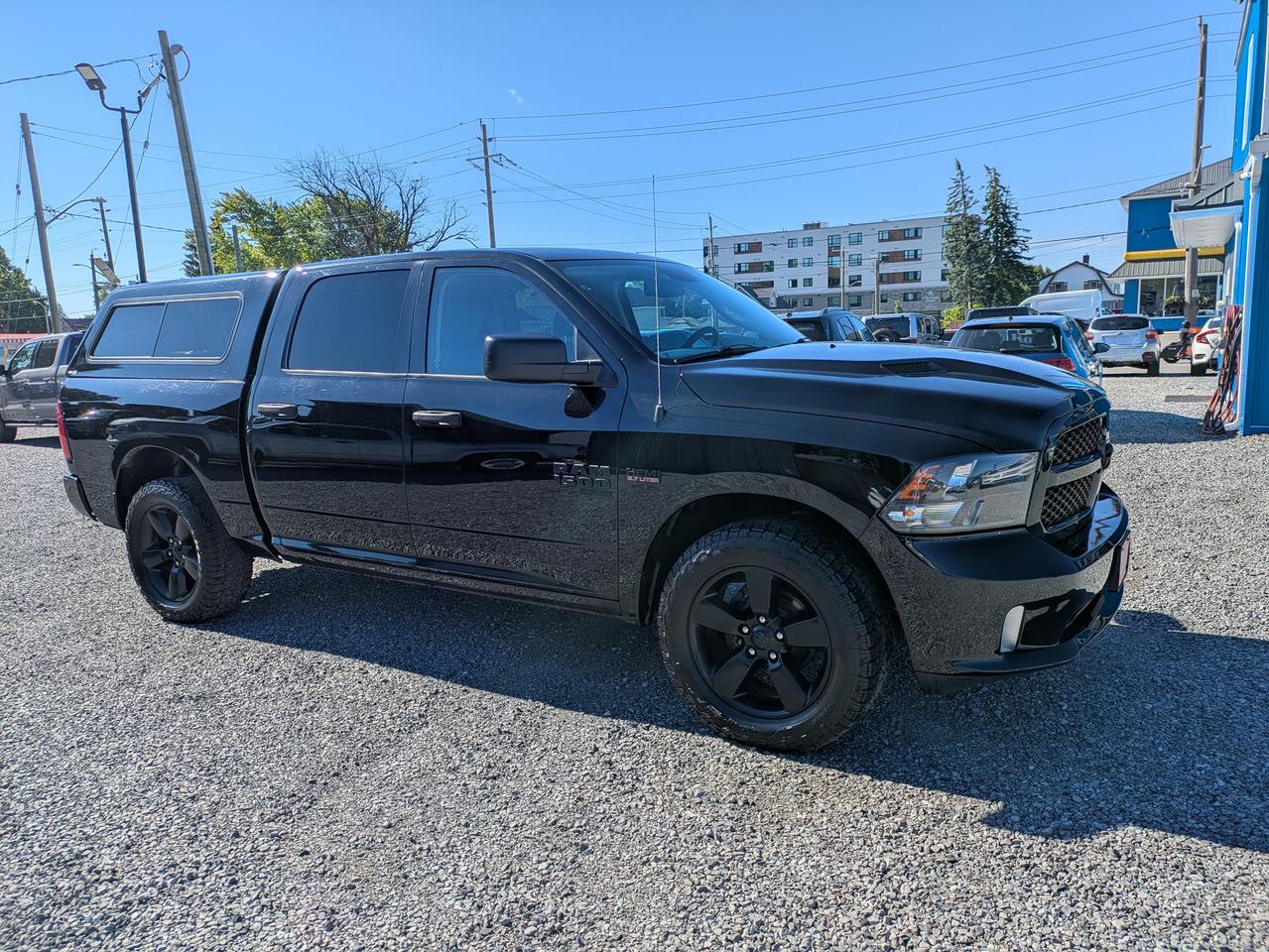 2019 RAM 1500 Classic EXPRESS 4X4 CREW CAB 5'7" BOX Photo