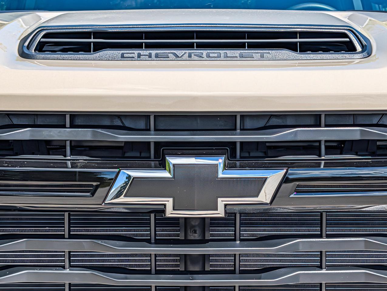 2026 Chevrolet SILVERADO 2500HD Custom Photo