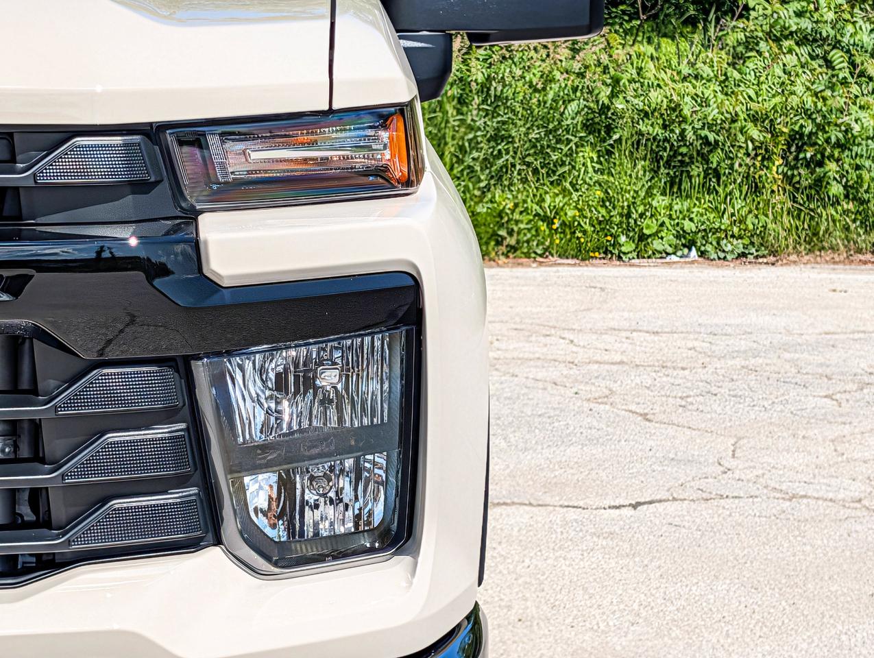 2026 Chevrolet SILVERADO 2500HD Custom Photo