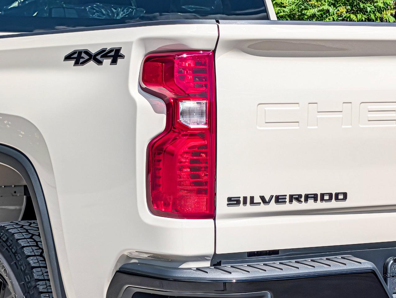 2026 Chevrolet SILVERADO 2500HD Custom Photo