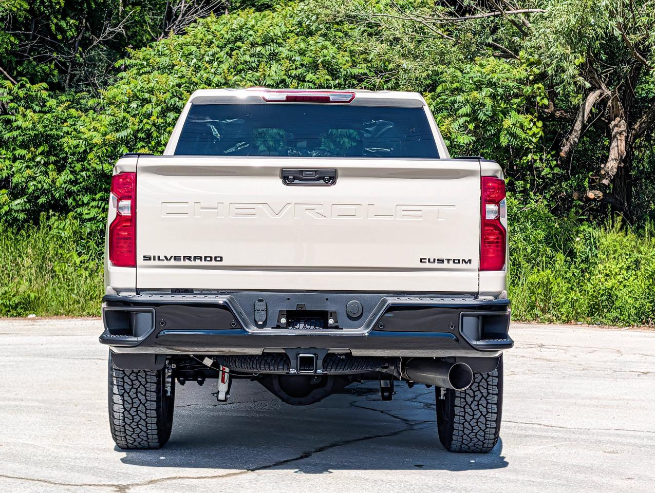 2026 Chevrolet SILVERADO 2500HD Custom Photo