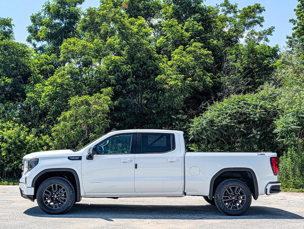 2026 GMC Sierra 1500 ELEVATION Photo