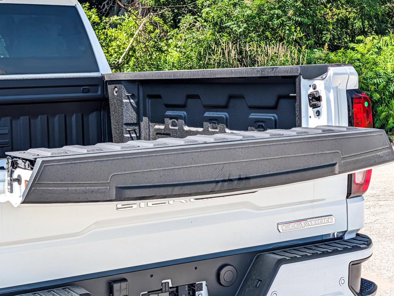 2026 GMC Sierra 1500 ELEVATION Photo