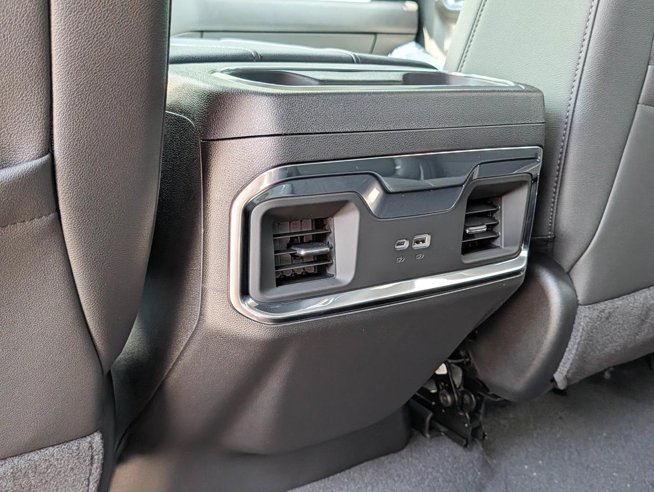 2026 GMC Sierra 1500 ELEVATION Photo