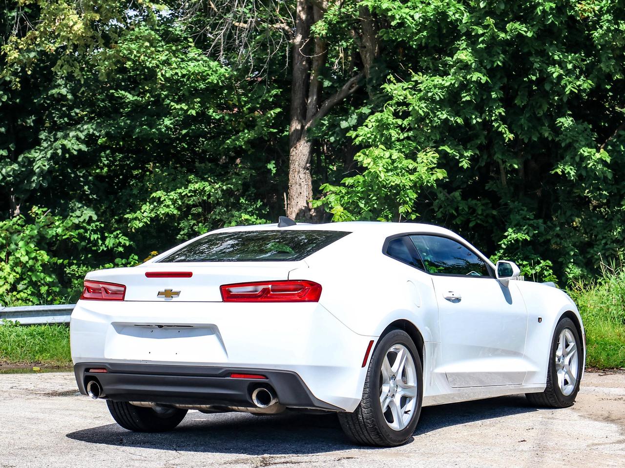 2018 Chevrolet Camaro 1LT Photo
