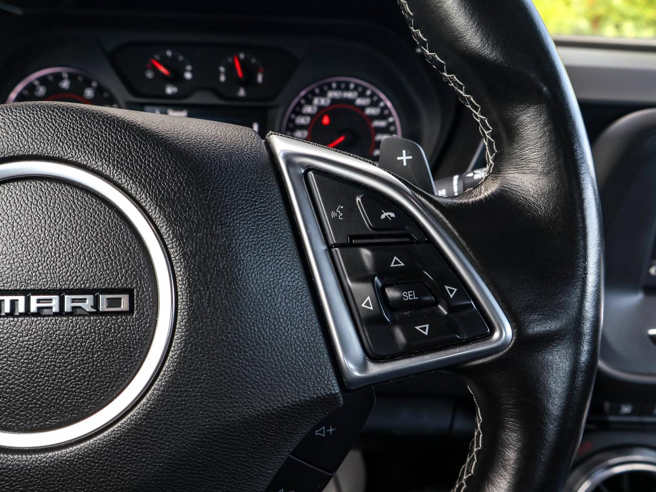2018 Chevrolet Camaro 1LT Photo