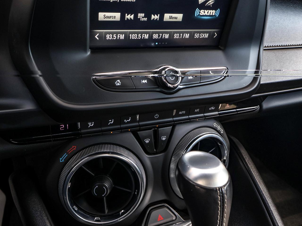 2018 Chevrolet Camaro 1LT Photo